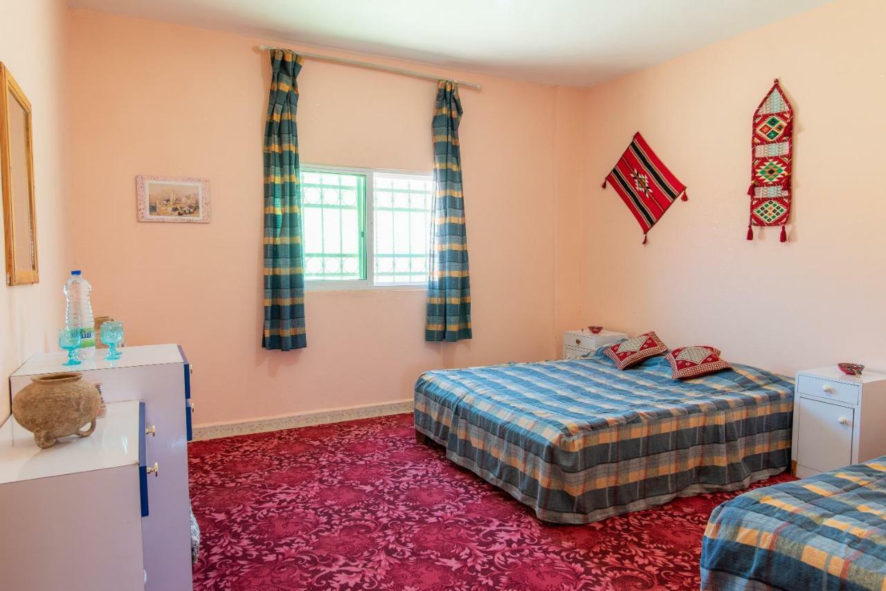 Bedouin Pink Ecohouse Bed & Breakfast Wadi Musa Luaran gambar