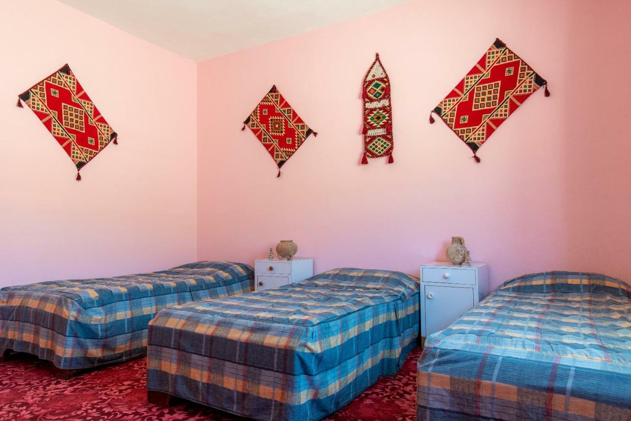Bedouin Pink Ecohouse Bed & Breakfast Wadi Musa Luaran gambar